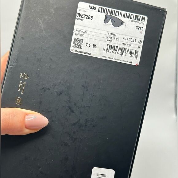 VERSACE Sunglasses VE2268 143387 Matte Black Dark Grey Unisex NEW - Picture 10 of 10